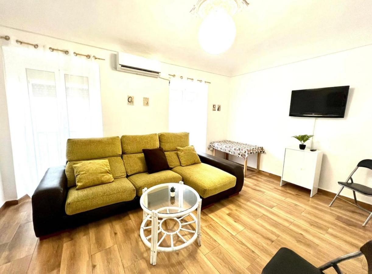 Apartamento Deluxe Terraza Y Bbq Santa Amalia المظهر الخارجي الصورة